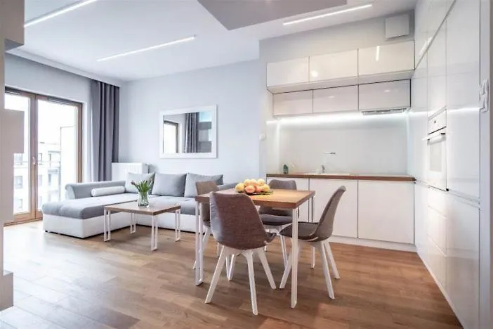 Mlody Wilanow Apartment contacts